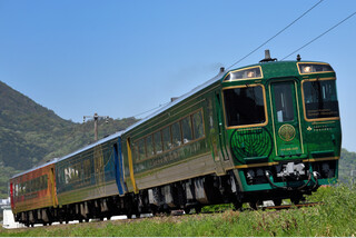 四国まんなか千年ものがたり&藍よしのがわトロッコ