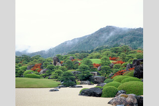 足立美術館春季特別展ととっとり花回廊