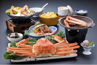 豪華お土産付!約750g特大姿がに1枚付かにフルコース