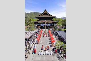 ロイヤルセレクション極上の旅第253回2泊とも老舗旅館に泊まる~七年に一度善光寺御開帳を訪ねて~